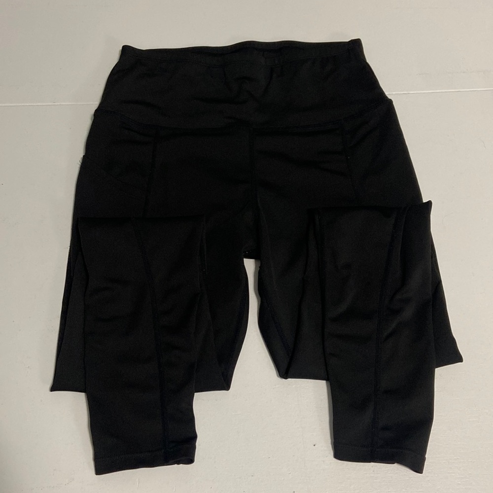 Black leggings